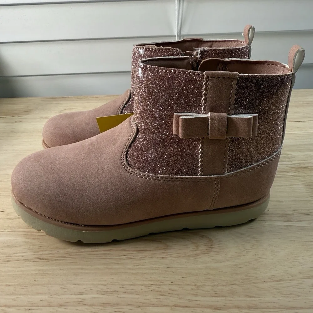 Munchkin Stride Rite Little Girl's Size 12M Avalon Pink Glitter Side-Zip Boots‎